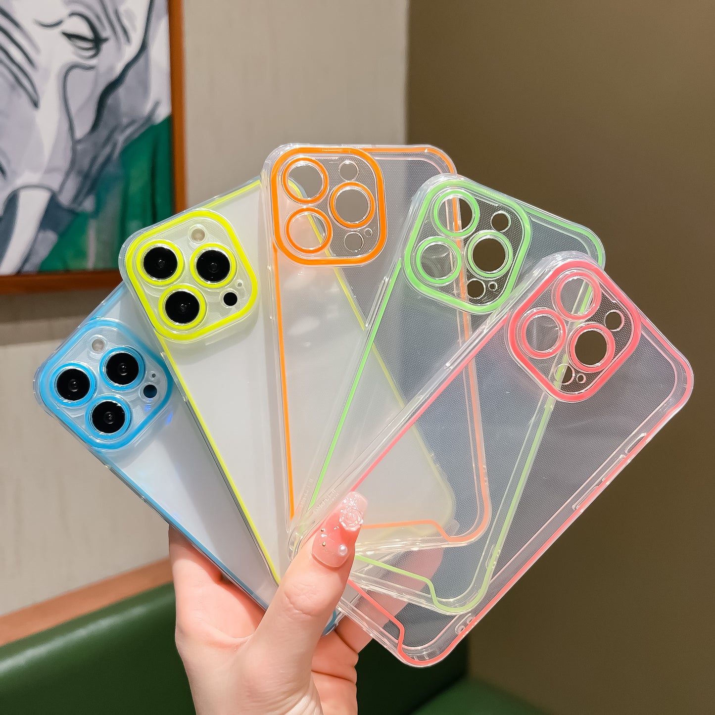 Glow In Dark Transparent – Shockproof Clear Cover