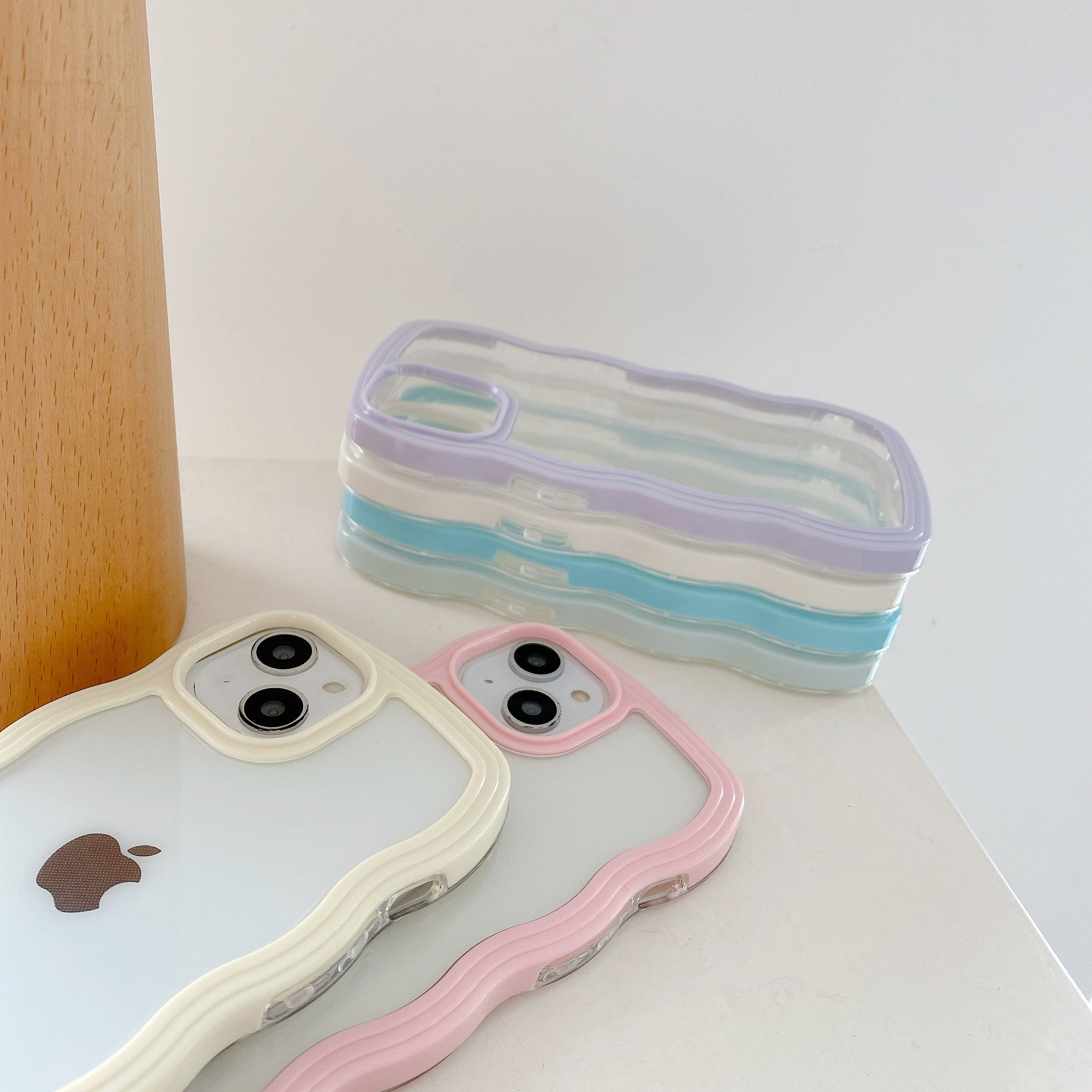 Wavy Edge Transparent Shockproof Pastel Cover